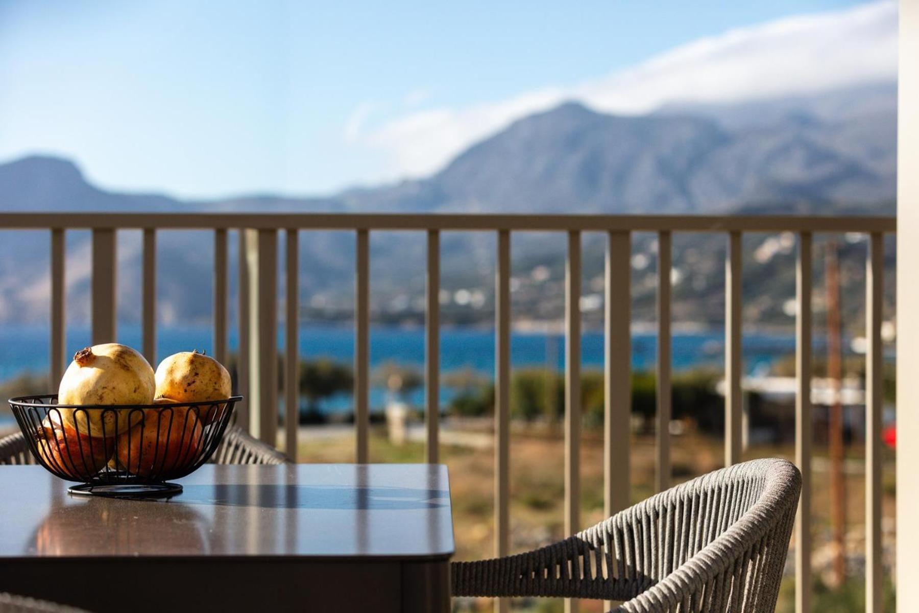 Ririka Beach Living, New Feel-At-Home Luxury Suites Plakias Exterior foto