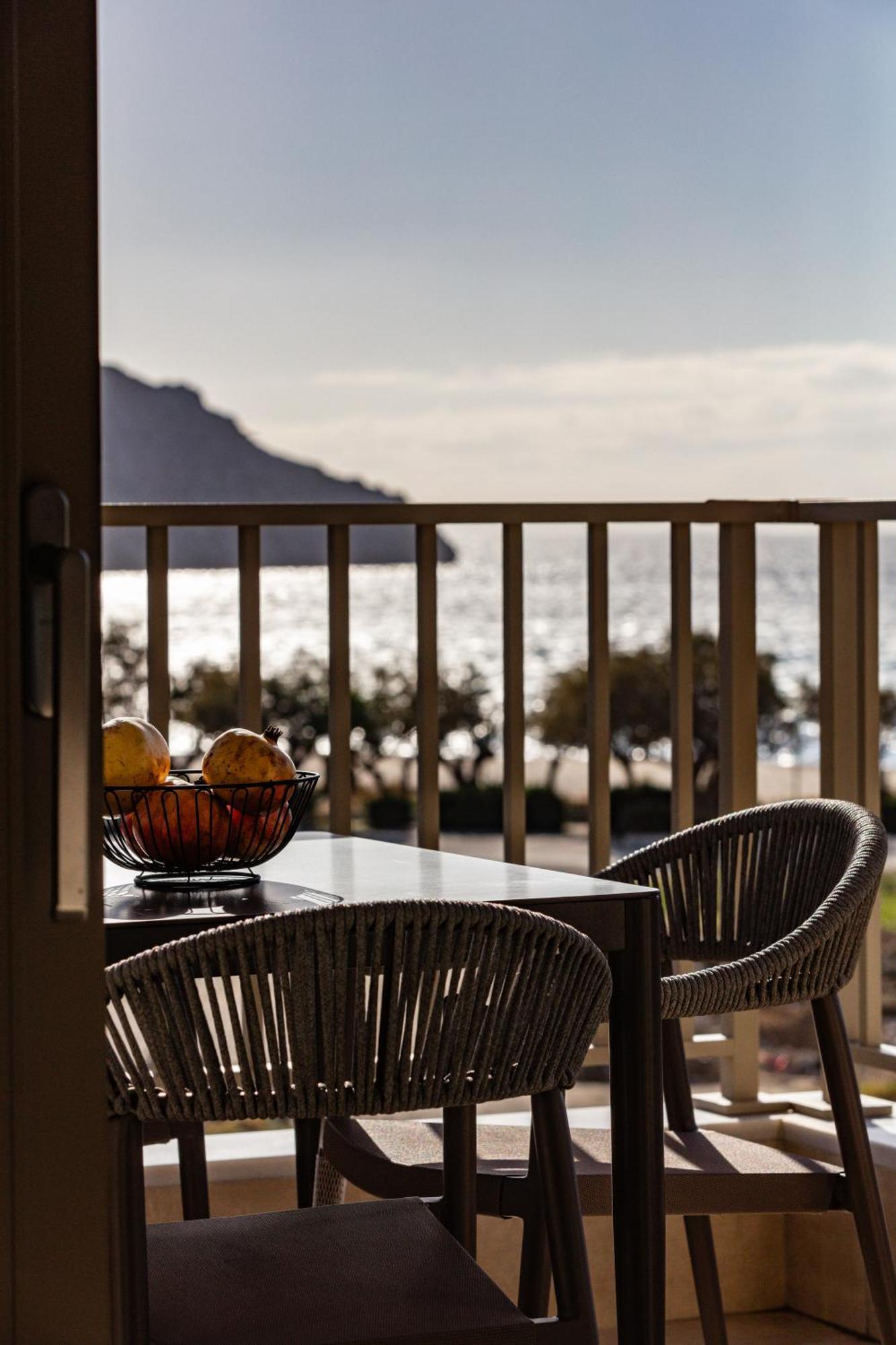 Ririka Beach Living, New Feel-At-Home Luxury Suites Plakias Exterior foto